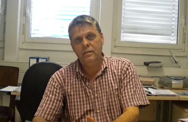 Igor Majcen: “Ni ga komandirja na zemeljski obli, ki bi imel dovolj ljudi na policijski postaji. To je dejstvo. Glede na organiziranost pa je časovna odzivnost policije na interventne dogodke zadovoljiva.” 