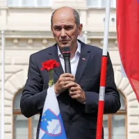 Jan&scaron;a: Ko vemo, da imamo prav, je treba vztrajati