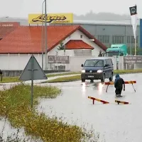 Močno neurje poplavilo Karlovac
