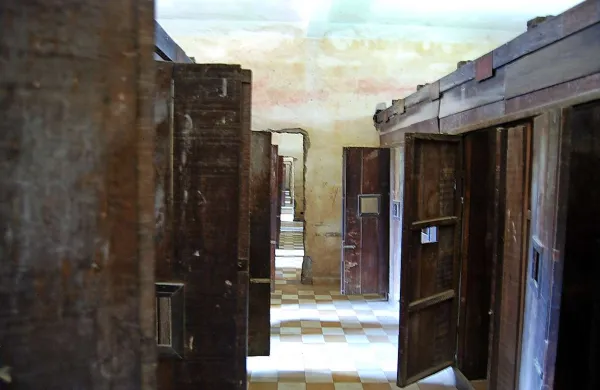 Zloglasni zapor Tuol Sleng v Phnom Penhu