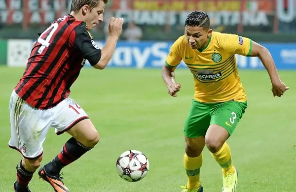 V pretekli sezoni je proti Celticu v skupinskem delu lige prvakov igral tudi Valter Birsa (levo) z Milanom. Desno je Emilio Izaguirre. 