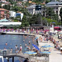 Tudi Portorož je bil med sončnim vikendom poln kot že dolgo ne  