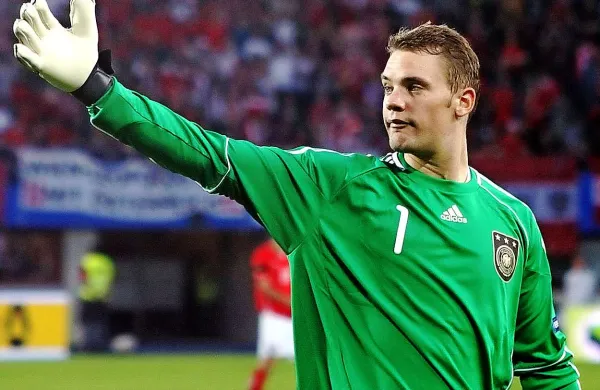 Manuel Neuer bo dobil svojo voščeno lutko