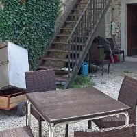 Tudi star stroj na grajskem dvorišču nima kaj iskati, je  ogorčen bralec 