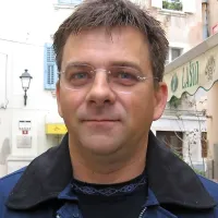 Davorin Petaros