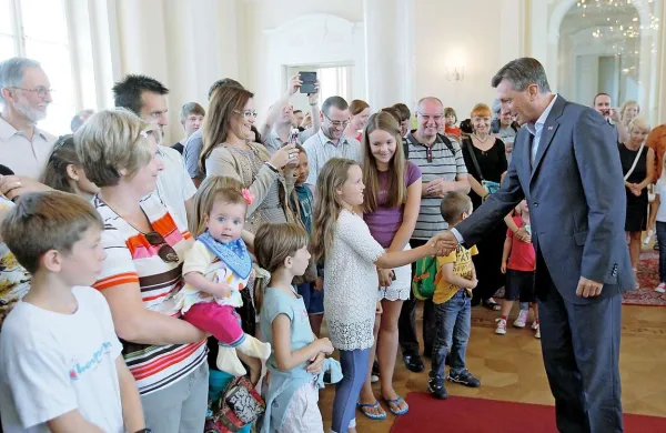 Gneča v uradu predsednika republike