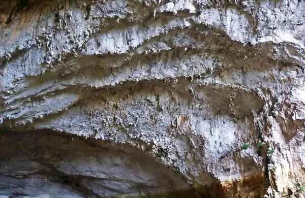 Geologi srečanja Eugen ob enem od kraških pojavov