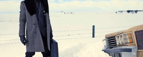 Serija Fargo bi bila lahko popolna polomija, a bo, kot kaže,  spodoben hommage filmski mojstrovini bratov Coen
