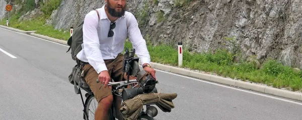 Bor Čeh nekje na poti med Tolminom in Žago

