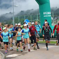Po blatni treking progi  se je podalo približno 30  tekačev vseh generacij, pričakovali so jih od sto do 150