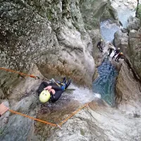 Domača podjetja spet lahko vodijo goste na soteskanje v Sušec