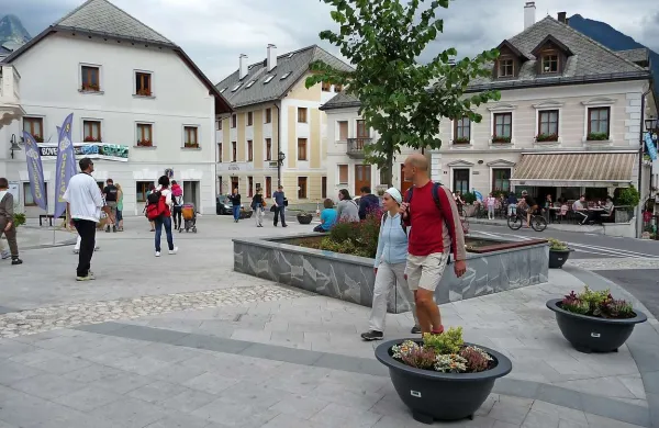 Deževje je na Bovškem odneslo petino gostov 