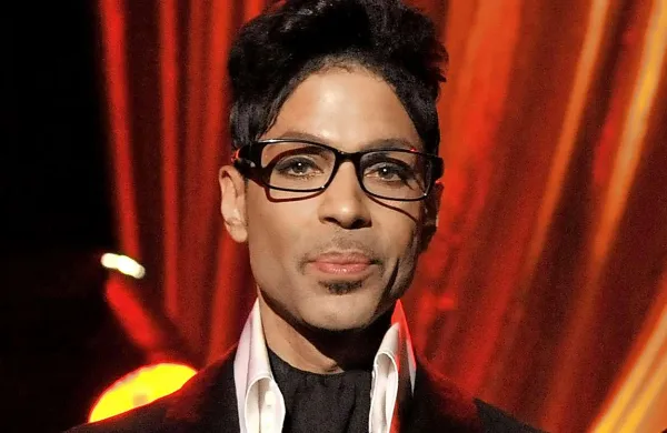 Prince bo 29. septembra po skoraj petih letih premora izdal dva nova albuma