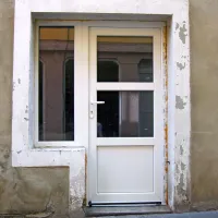 Kidričeva ulica 38: pred več kot 15 leti zaprta trafika