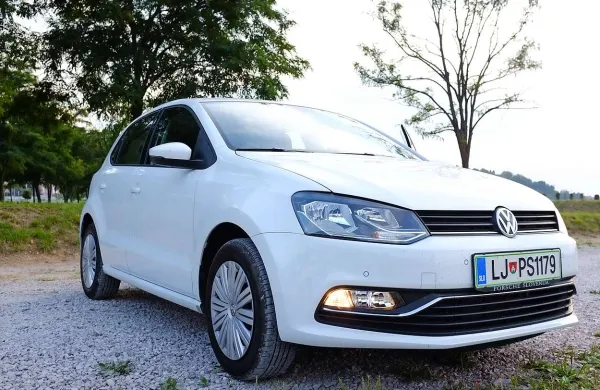 Novi polo je ozaljšan primerek svoje pete generacije