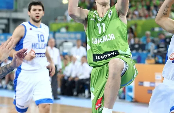 Goran Dragić je prvič v vlogi kapetana in vodje reprezentance