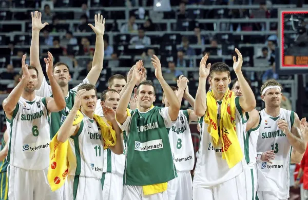 Ekipa s SP leta 2010 je naslednikom mejnik postavila visoko, v četrtfinalu