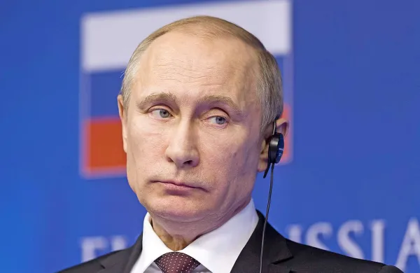 Ruski predsednik Vladimir Putin je  ukrajinske vojake, ki se na vzhodu Ukrajine spopadajo s proruskimi separatisti, ostro kritiziral in jih primerjal z nacističnimi vojaki v času druge svetovne vojne