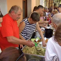 Fuži s pestom iz bazilike so šli za med