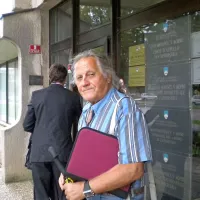 Zdravko Vatovec je koprskega župana razžalil s komentarjem na članek Presedlajmo na kolo, objavljenem na portalu Obala.net 

