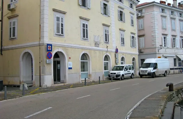 V zdravstvenem domu Piran ostajata dva zdravnika