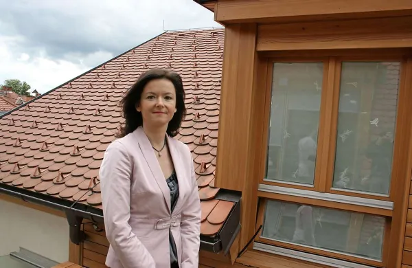 Evropska poslanka iz vrst SD Tanja Fajon je v odzivu na danes objavljen seznam kandidatov za prihodnje evropske komisarje pod vodstvom Jean-Clauda Junckerja izrazila željo, da bi se glede komisarke zgodbe v Sloveniji umirile strasti
