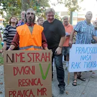 Shoda v podporo Jan&scaron;i tudi na Primorskem