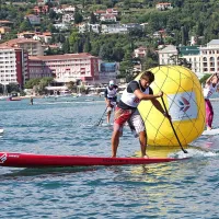 Vse več suparjev