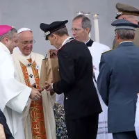 Papež v Redipulji o tretji svetovni vojni in načrtovalcih groze