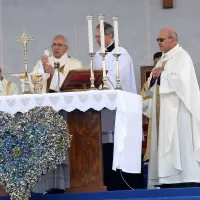 Papež v Redipulji o tretji svetovni vojni in načrtovalcih groze