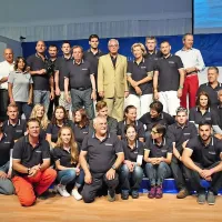 Zaslužni za uspešno izpeljano 12. Diplomatsko regato:  organizacijski odbor prireditve in ekipa JK Veter