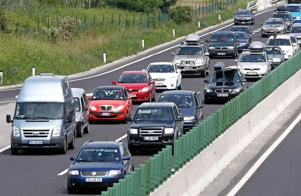 Na primorski avtocesti 18-kilometrski zastoj