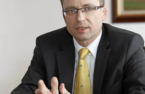 Zvone Černač