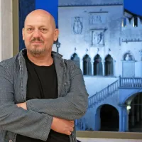 Vojna je, žal, &scaron;e  vseprisotna