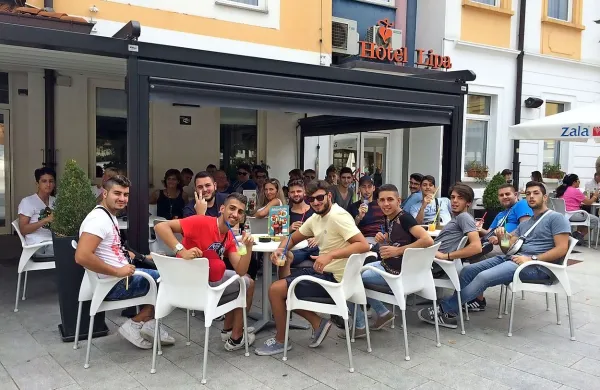 Najboljši dijaki iz Neaplja nabirajo znanje na Goriškem,  a časa  je dovolj tudi za druženje in spoznavanje Slovenije 