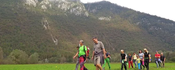 Pot pod noge v dolini Soče