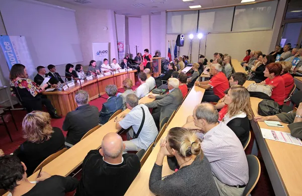 Soočenje županskih kandidatov MONG
