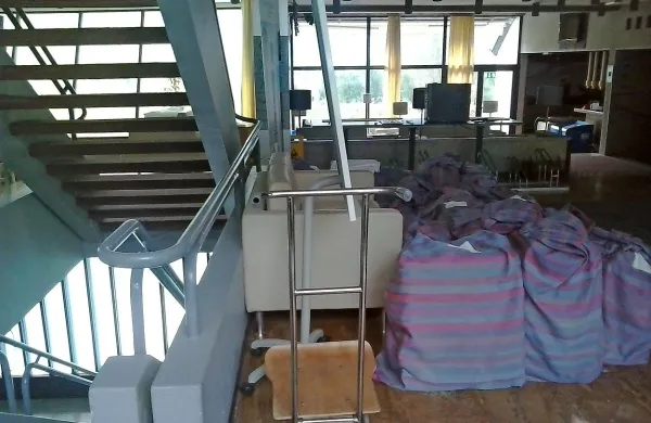 Iščejo junaka, ki bi za več kot tri milijone evrov kupil razmočen hotel Kanin  