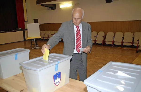 “Vsak človek je nadomestljiv,” ugotavlja Mužič, ki se bo boril v drugem krogu