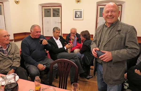  Sever v štabu SD nazdravil svojemu, kot je dejal, “presenetljivemu”, uspehu