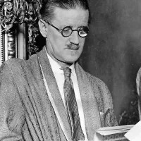 ... James Joyce ... 
