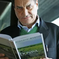 ... dandanes pa tjakaj redno zahaja  Claudio Magris 
