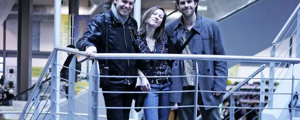 Marko Žigon, Barbara Kocjančič in Andrej Božič (z leve), združeni v NOMED, snujejo projekt za projektom 