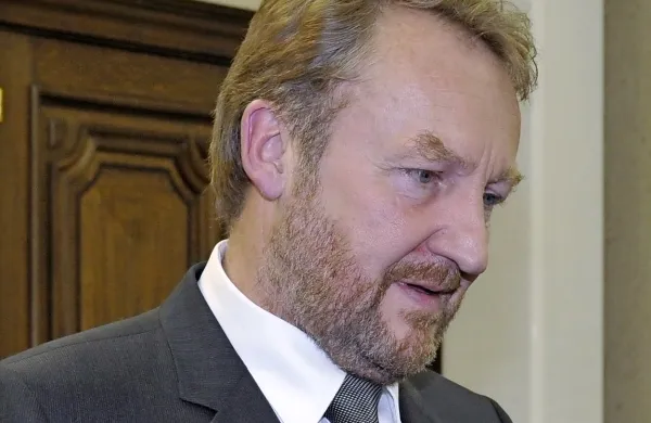 Bakir Izetbegović je izvoljen za bošnjaškega člana predsedstva