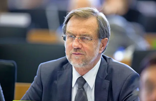 Evropski poslanec Lojze Peterle (EPP/NSi)