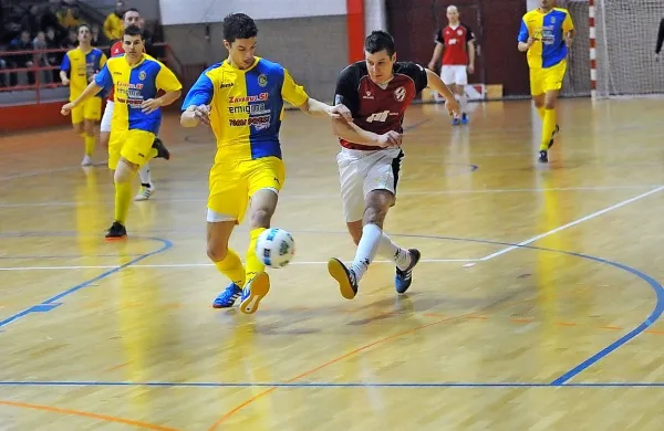 Škofijski prvoligaš Bronx si je priboril  četrtfinalno vstopnico slovenskega  pokala v malem nogometu 