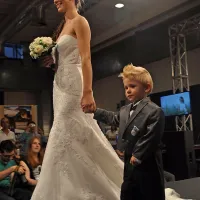 Nevesta v obleki butika Bella je svojega ženina že našla 