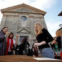 To nedeljo bo v najmanjšem hrvaškem mestu Hum že tradicionalna 14. fešta istrske rakije