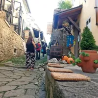 Fe&scaron;ta rakije v nedeljo v najmanj&scaron;em  mestu na svetu