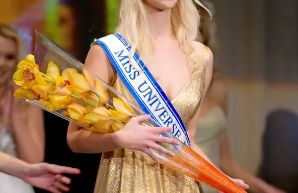 Novopečena Miss Universe Slovenija Urška Bračko